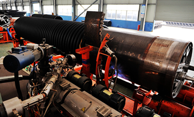 结构壁管生产设备2